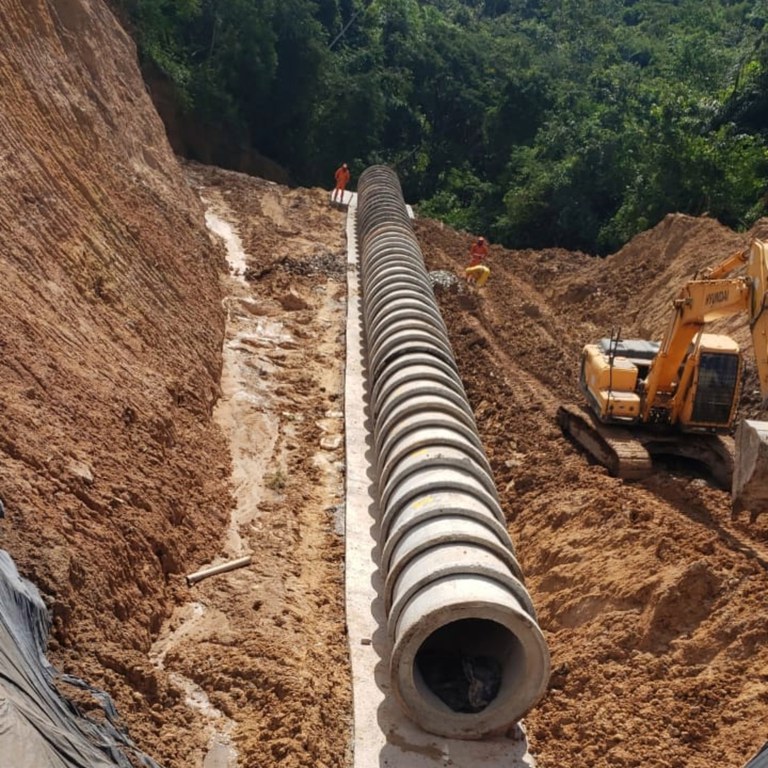 Serviços em execução no km 598 em Bom Jesus da Selva/MA.jpg