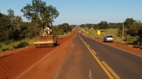 DNIT realiza obras de acostamento na BR-262 no Mato Grosso do Sul