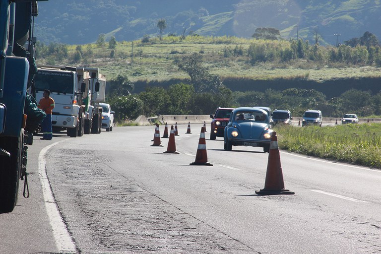 DNITSC inicia melhorias na BR-101 Sul%2c em Sangão (3).JPG