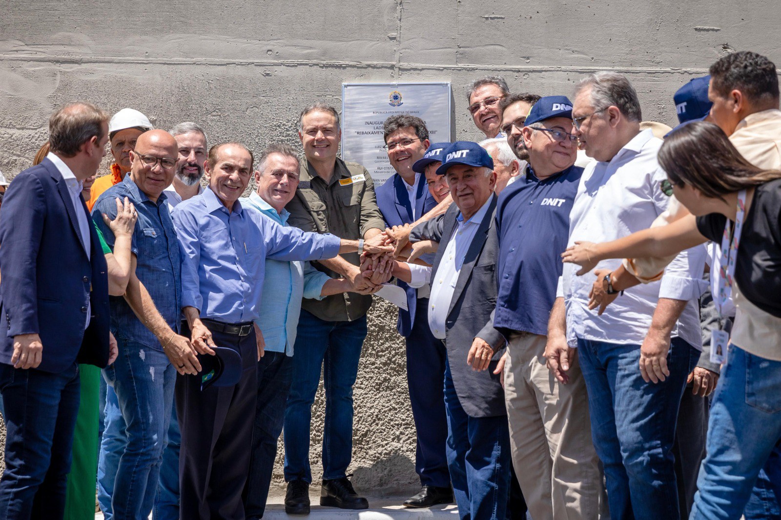 Entrega da trincheira Ladeira do Uruguai, em Teresina, no Piauí.