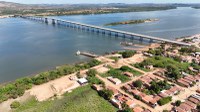 Ponte sobre o Rio Araguaia, que ligará Tocantins ao Pará na BR-153, está 99% concluída