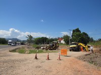 Trânsito bloqueado no cruzamento da BR-158 com a estrada Pedro Parcianello, em Santa Maria/RS