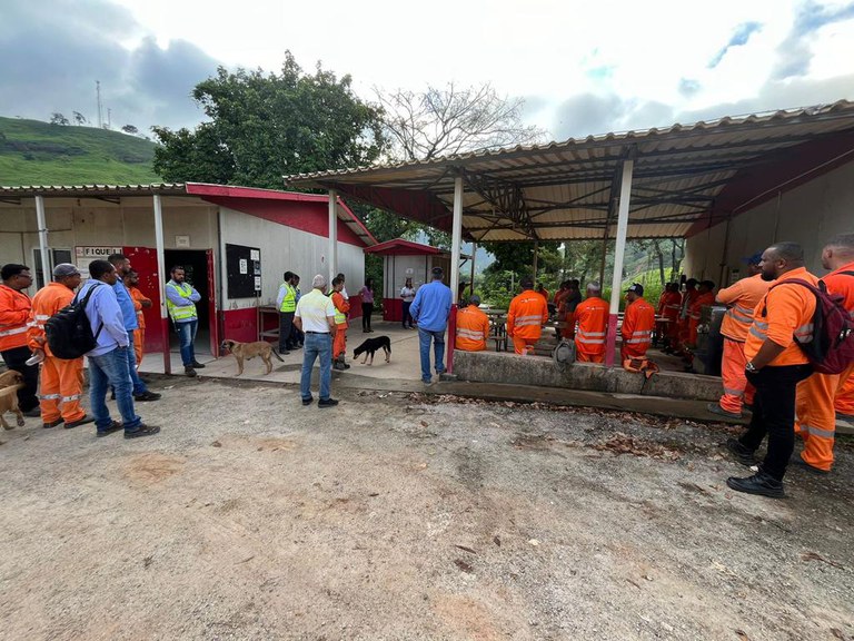 DNIT e gestora ambiental realizam ações ambientais com trabalhadores da BR-381MG  (2).jpeg