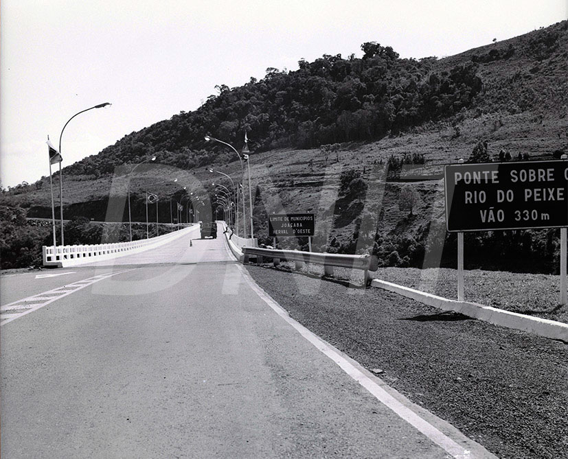 BR-282 _Inauguração_Campos Novos-Joaçaba _ 28 Out 1976_AP27728.jpg