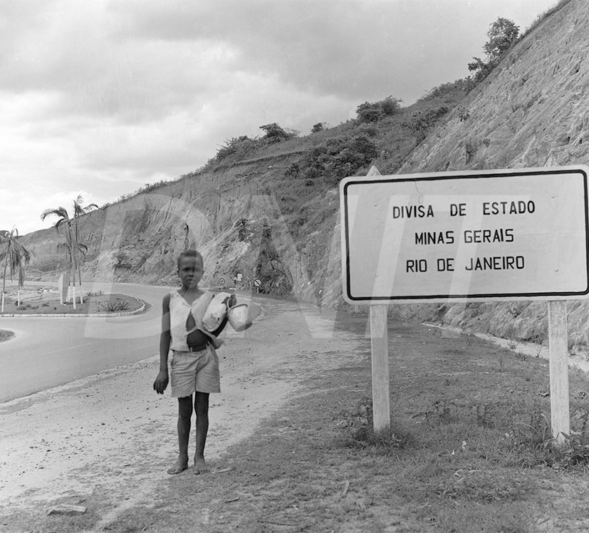 Campanha de Alfabetização na BR_4 - 116 _ Rio_Bahia _ 26 Out 1962 21152.jpg