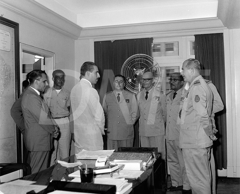 Confraternização no Gabinete do Dir Geral _ 29 Dez 1961_AP27520.jpg