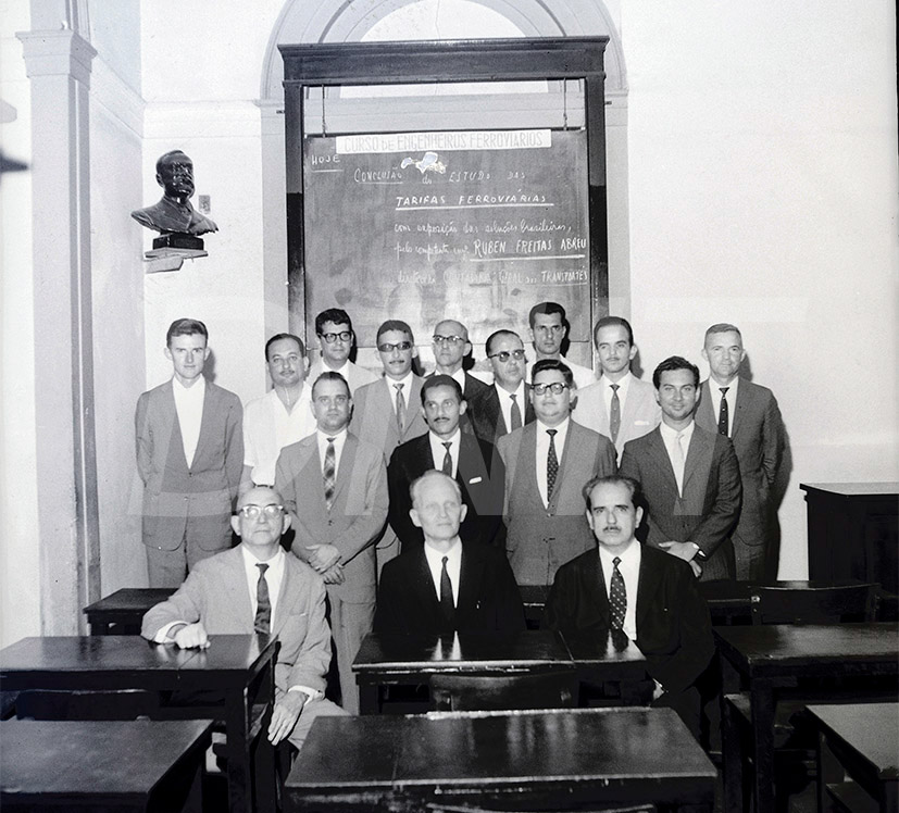 Curso (ENE) Dr Jerônimo _ 11 Out 1961_AP27554.jpg