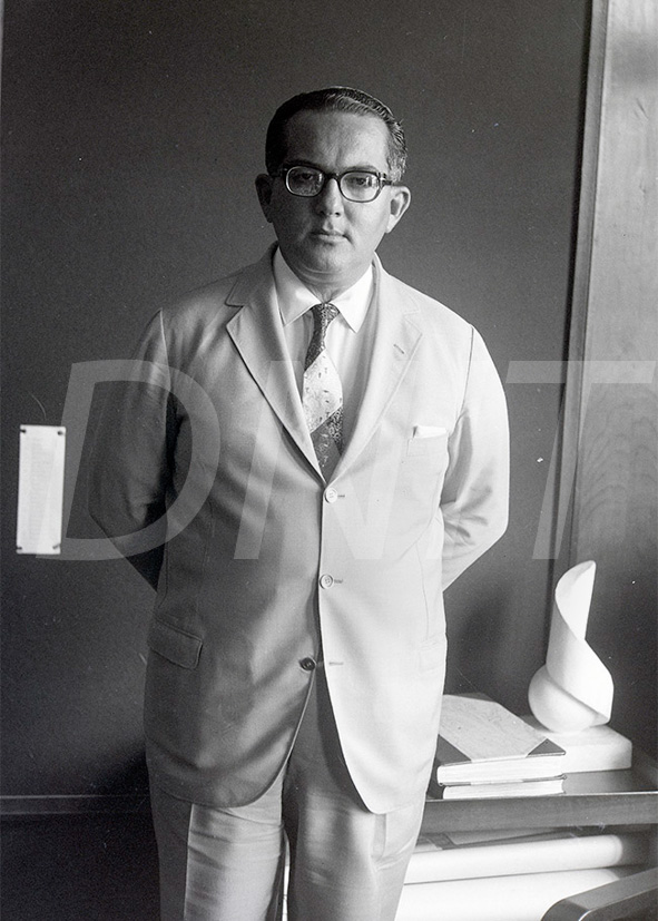 Dr Carlos Pires de Sá_Dir Geral do DNER _ 1961 _ 15344.jpg