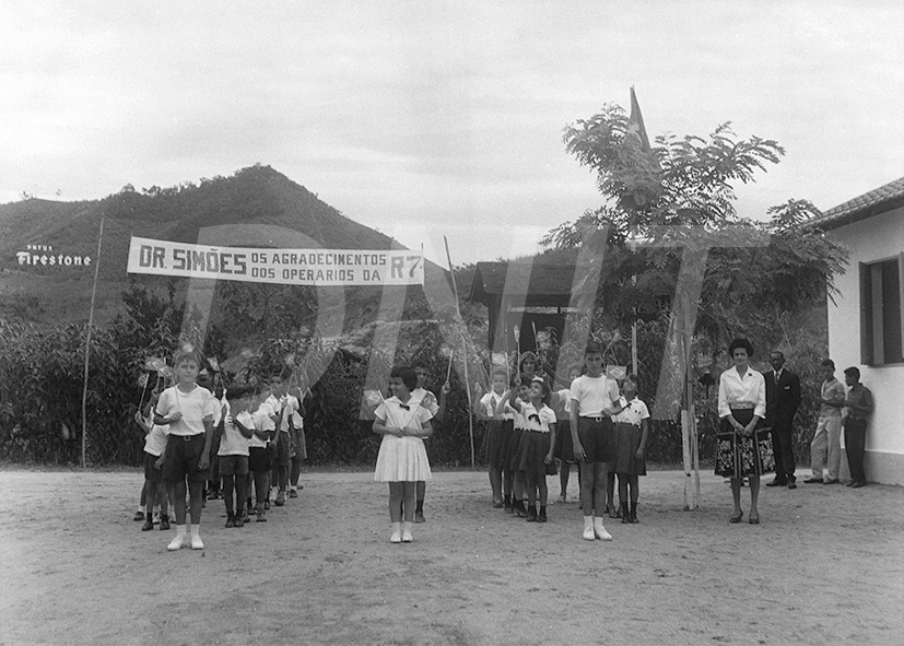 Dr Regis Bitencourtt na Inauguração da Vila Operária _ 29 Dez 1961 _ 18263.jpg