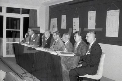 Inauguração da Exposição Rodoviária na semana turística na Sede do DNER _ 28 Fev 1956 _ 114.jpg