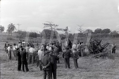 Leilão de Sucata - 26 Jul 1951 _ 8371.jpg