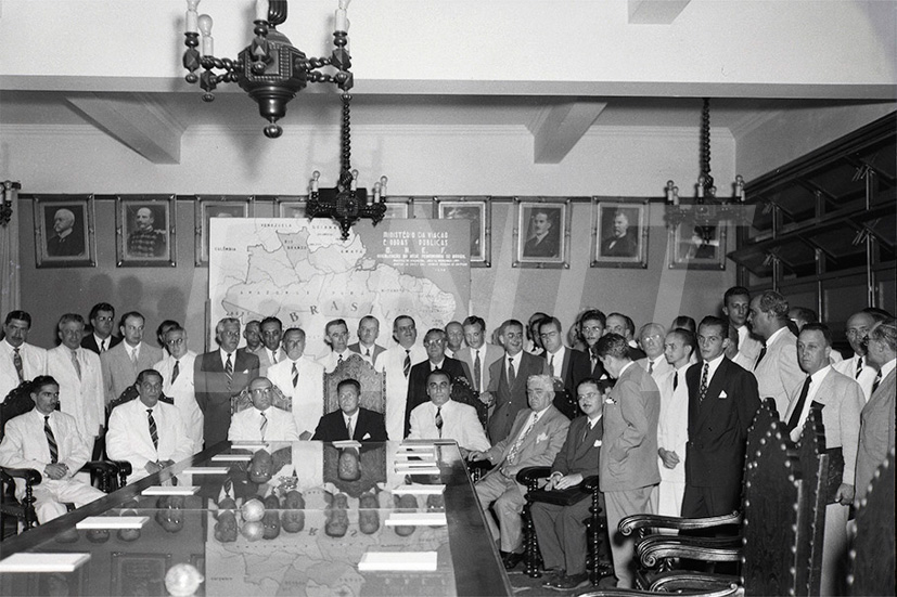 Ministério da Aviação_Congresso dos Diretores do DNER _ 03 Fev 1949 _ 5018.jpg