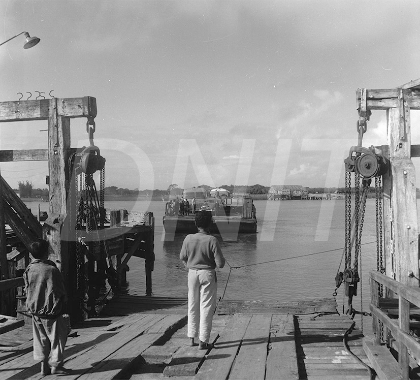 nauguração da ponte sobre o Rio São Gon... _ Fot Napoleão _07 Jul 1962_AP26638.jpg