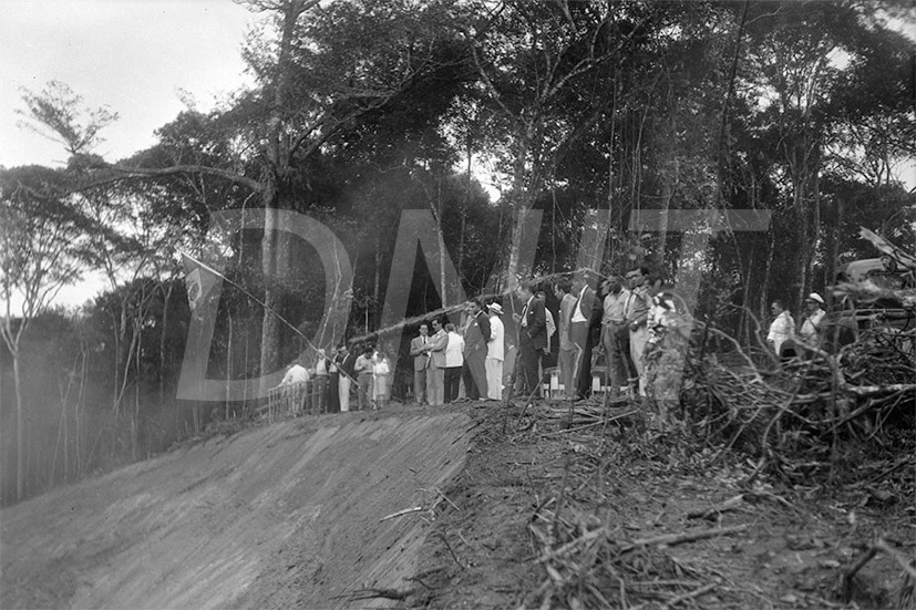 Nova estrada-Rio-Friburgo _ 04 Set 1953_AP25934.jpg