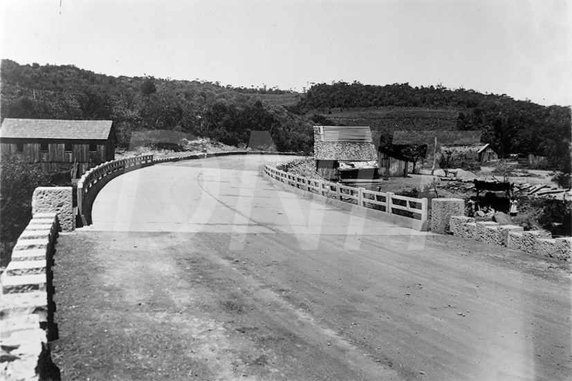 Ponte sobre o Rio São Marcos_Porto Alegre-Reprodução _ +_1947 ou 1948 _ 4775.jpg