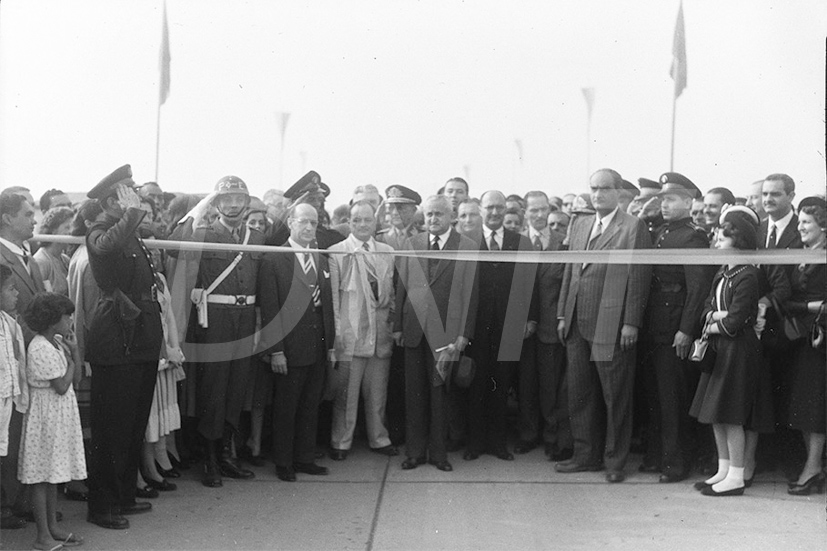 BR_116_ Inauguração da Rodovia Presidente Dutra _ 15 Jul 1950 _ 8071.jpg