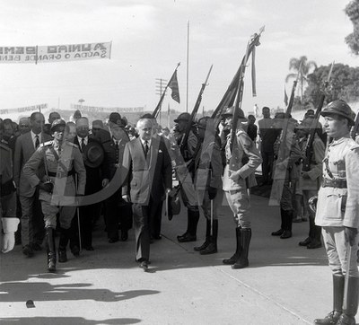 BR_116_ Inauguração da Rodovia Presidente Dutra _ 15 Jul 1950 _ 8079.jpg