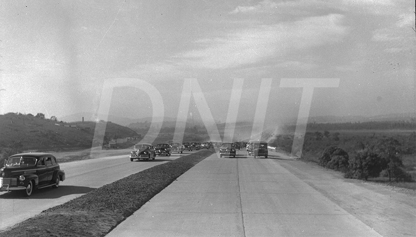 BR_116_ Inauguração da Rodovia Presidente Dutra _ 15 Jul 1950 _ 8080.jpg