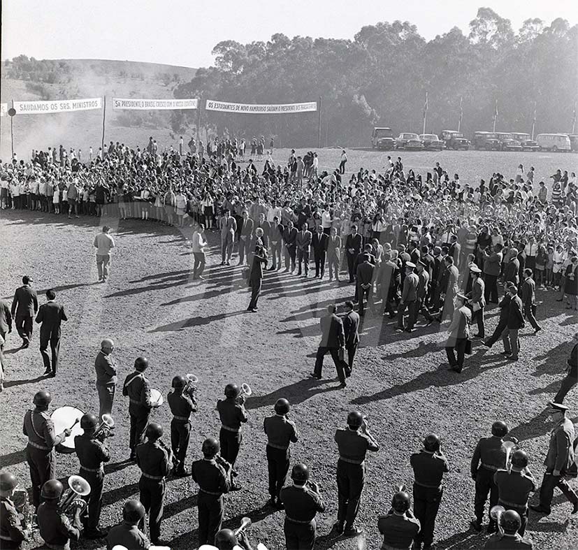 BR_116_ Início de Duplicação da Duplicação da Rodovia São Leopoldo_Novo Hamburgo_Fot Virgílio _ 01 Jul 1969_ 43526.jpg