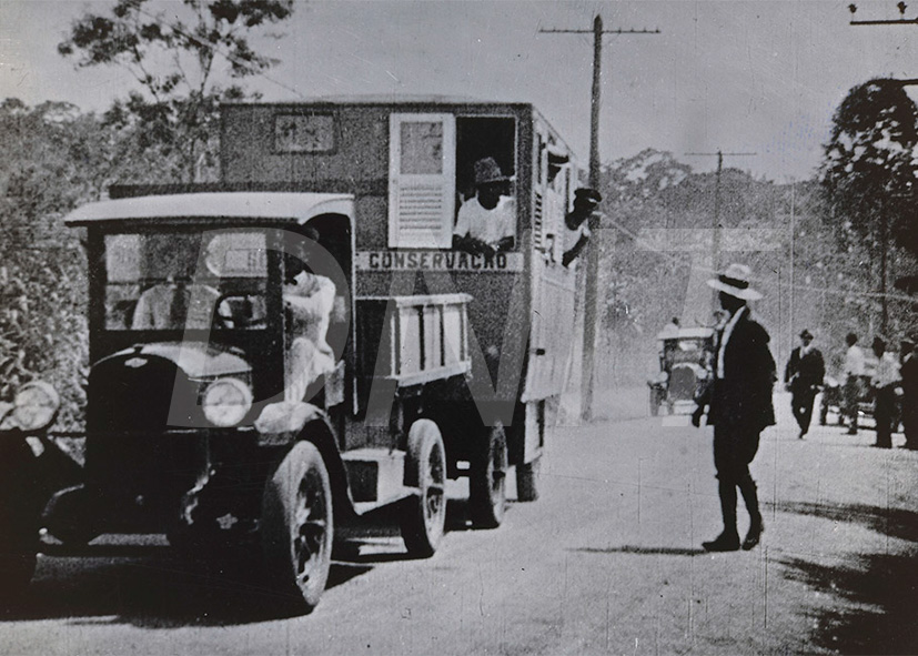 BR_116_Rio-São Paulo _Reproduções_(Antiga)_s.d._ 38293.jpg