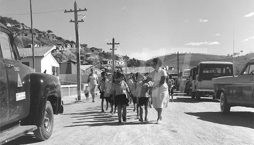 BR_116_Vitoria da Conquista-Jequiê _ 28 Ago 1962_AP27077.jpg