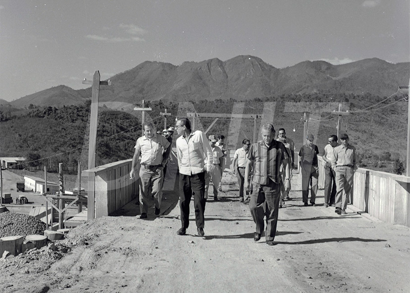 BR_451_Gov Valadares-MG-Vitória da Conquista-BA _ 27 Ago 1962_AP27098.jpg