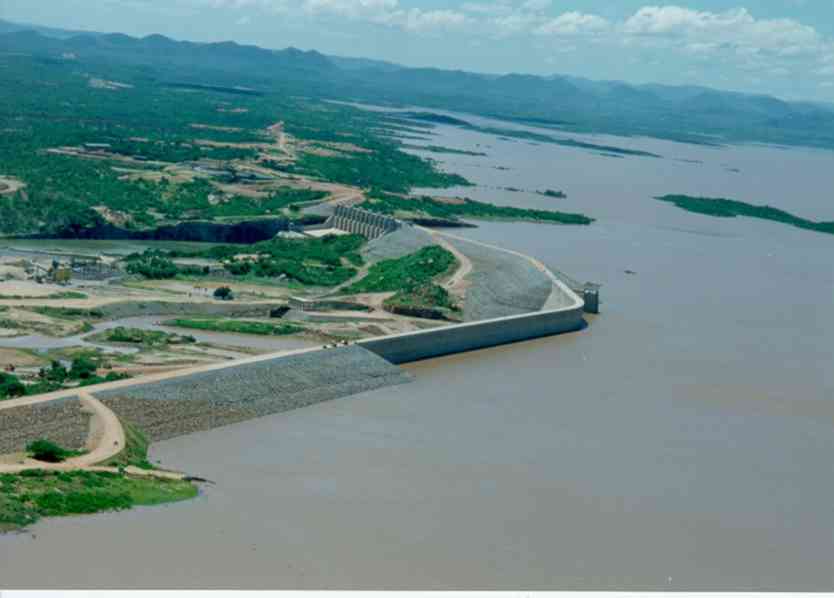 Castanhão_-_panoramio.jpg