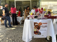 1ª Feira Solidária da Hemodiálise do HC-UFMG reúne pacientes, acompanhantes e comunidade