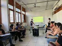 Oficinas no Serviço de Geriatria do Huap-UFF humanizam atendimento aos pacientes idosos