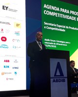 Governo Federal debate Política Industrial no Fórum da Abdib 2019