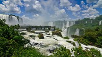 Cerimônia marca a assinatura do contrato de concessão do Parque Nacional do Iguaçu