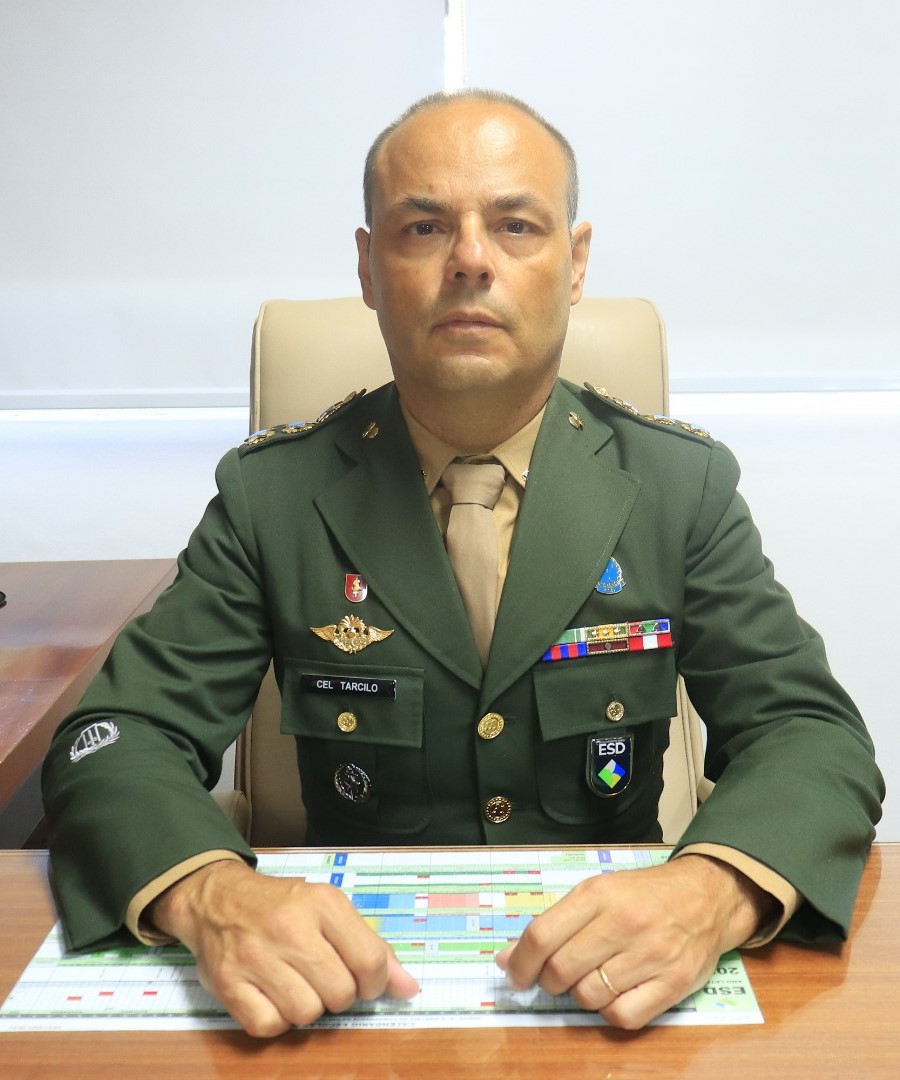 Coronel de Artilharia QEMA Tarcilo de Arruda Proença