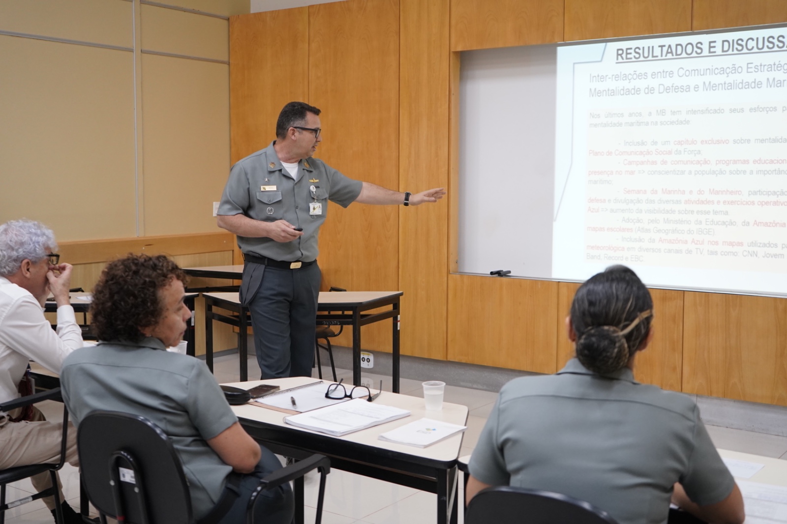 Alunos do CAED 2024 apresentam Trabalhos de Conclusão de Curso