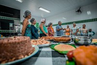 Produtos da floresta chegam à alimentação escolar no Sul da Bahia