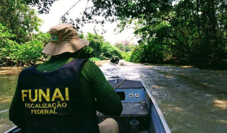 proteção etnoambiental _ CAPA ED.jpg