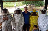 Com apoio da Funai, etnias de Rondônia aprimoram projeto de apicultura