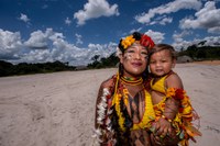 Dia das Mães: mulheres indígenas conciliam maternidade e atividades profissionais em aldeias de MT