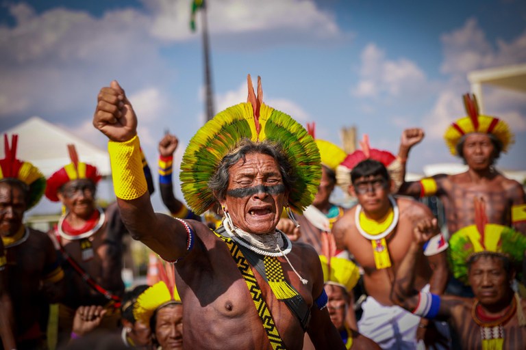 Povos indígenas comemoram a derrubada do Marco Temporal pelo STF - Fotos por Lohana Chaves (10).jpeg