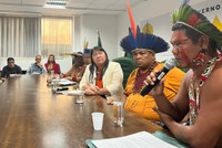 Líderes indígenas da Bahia são recebidos pela presidente da Funai, Joenia Wapichana, em Brasília