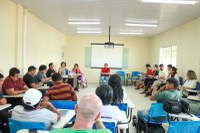 Reunião com professores indígenas, destaca desafios e demandas da Educação Escolar Yanomami e Ye’kuana
