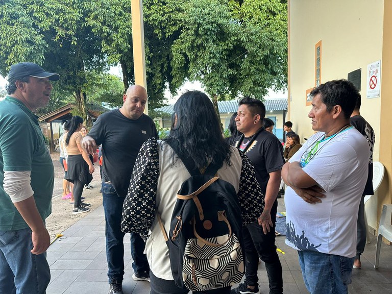 Chuvas no RS - Visita aos indígenas Guarani no Centro Social Padre Pedro Leonardi, em Porto Alegre - Foto Divulgação Funai (1).jpeg