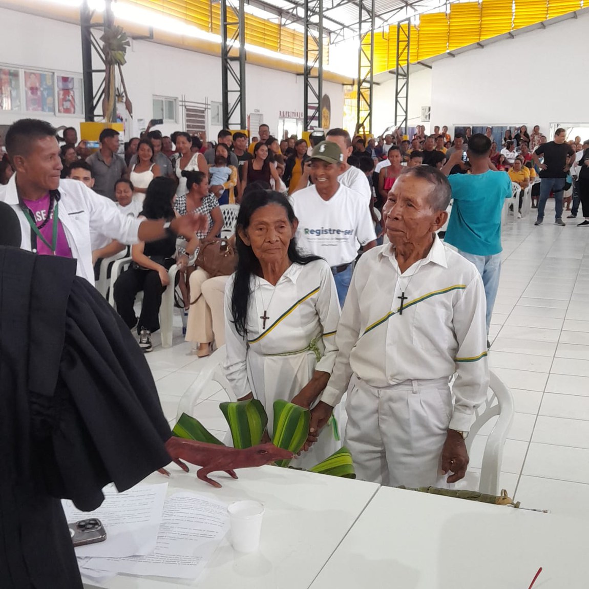 Após 60 anos juntos, Idelino e Justina puderam realizar o sonho de casar