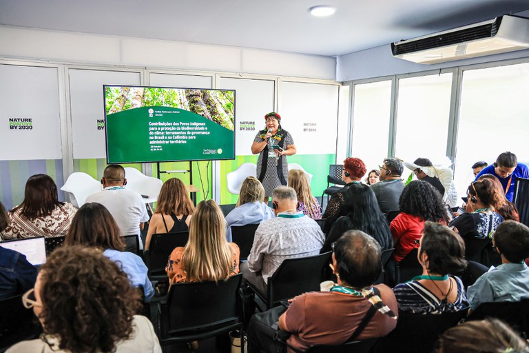 22.10.2024 - Painel Contribuições indígenas para a Biodiversidade e proteção do clima - COP 16 - Foto Lohana Chaves (10).JPG