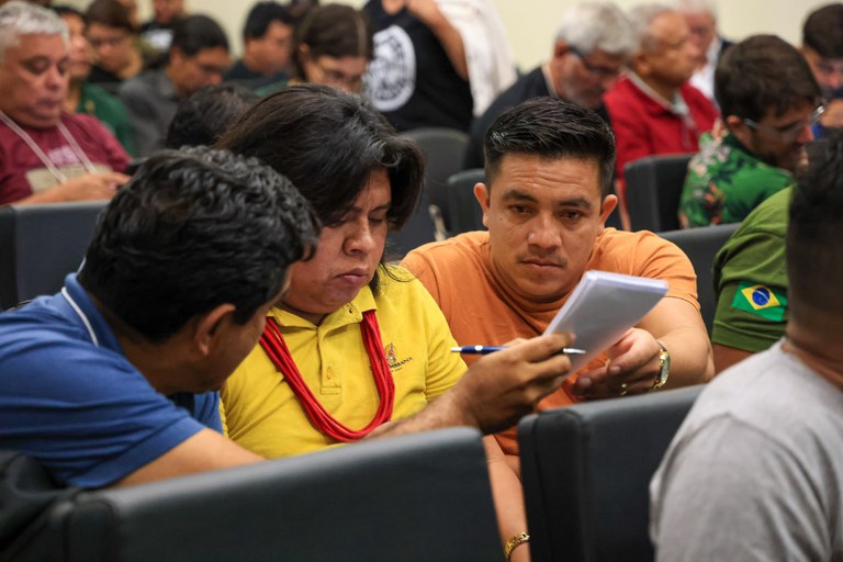 09.11.2024 - Diálogo das CRs, Frentes de Proteção e Museu do Índio com a presidenta e diretoras - Foto Lohana Chaves  (27).JPG