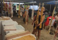 Comunidade rural de Alagoas recebe oficinas da Funarte de economia criativa, tingimento e macramê