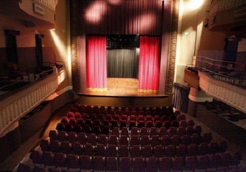 Teatro Dulcina - Foto S. Castellano - Funarte_2.8.2011.Arq._e1325190170795