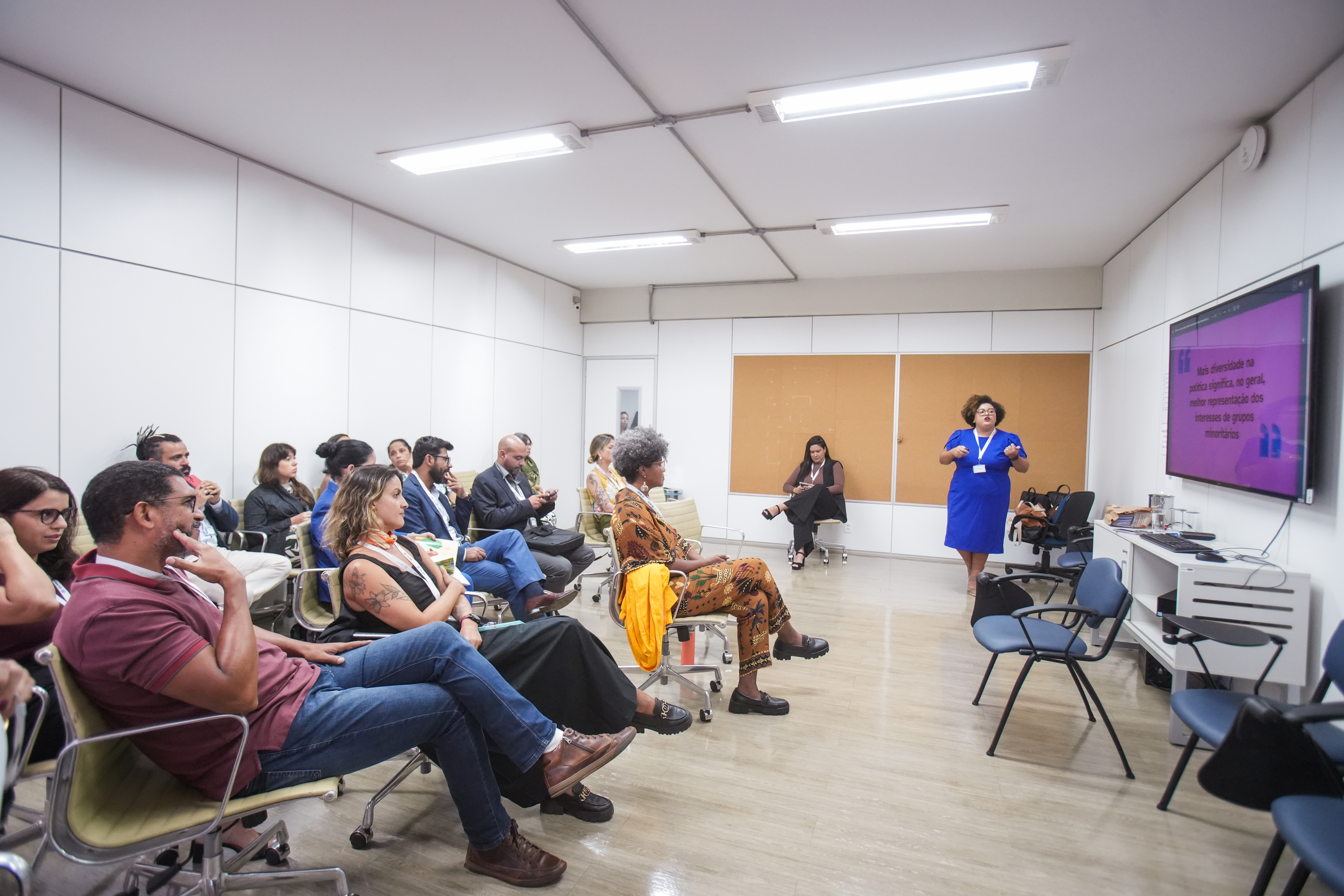 Ministério da Gestão aborda igualdade e diversidade na Administração Pública em congresso do CLAD