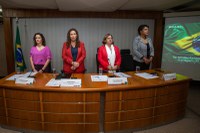 Ministra Esther Dweck participa de debate sobre o protagonismo feminino na transformação digital