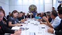 Governo apresenta proposta de reajuste na primeira reunião da Mesa de Negociação