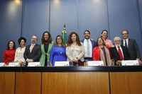 Janja, ministras e ministros de Lula participam do lançamento do GT contra assédio no serviço público